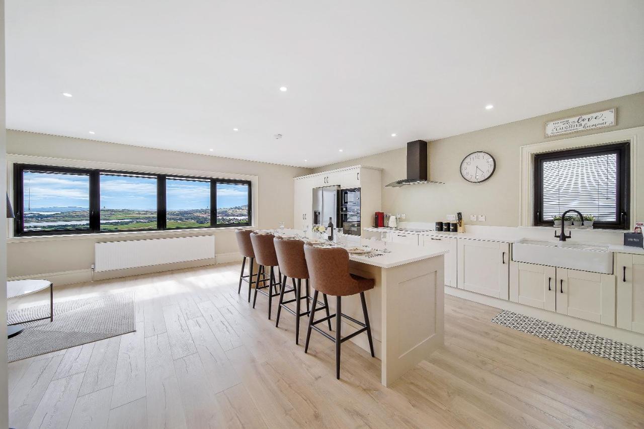 Seaview Lodge Apartment 'Sleeping 4 Guests' Rockstown Esterno foto