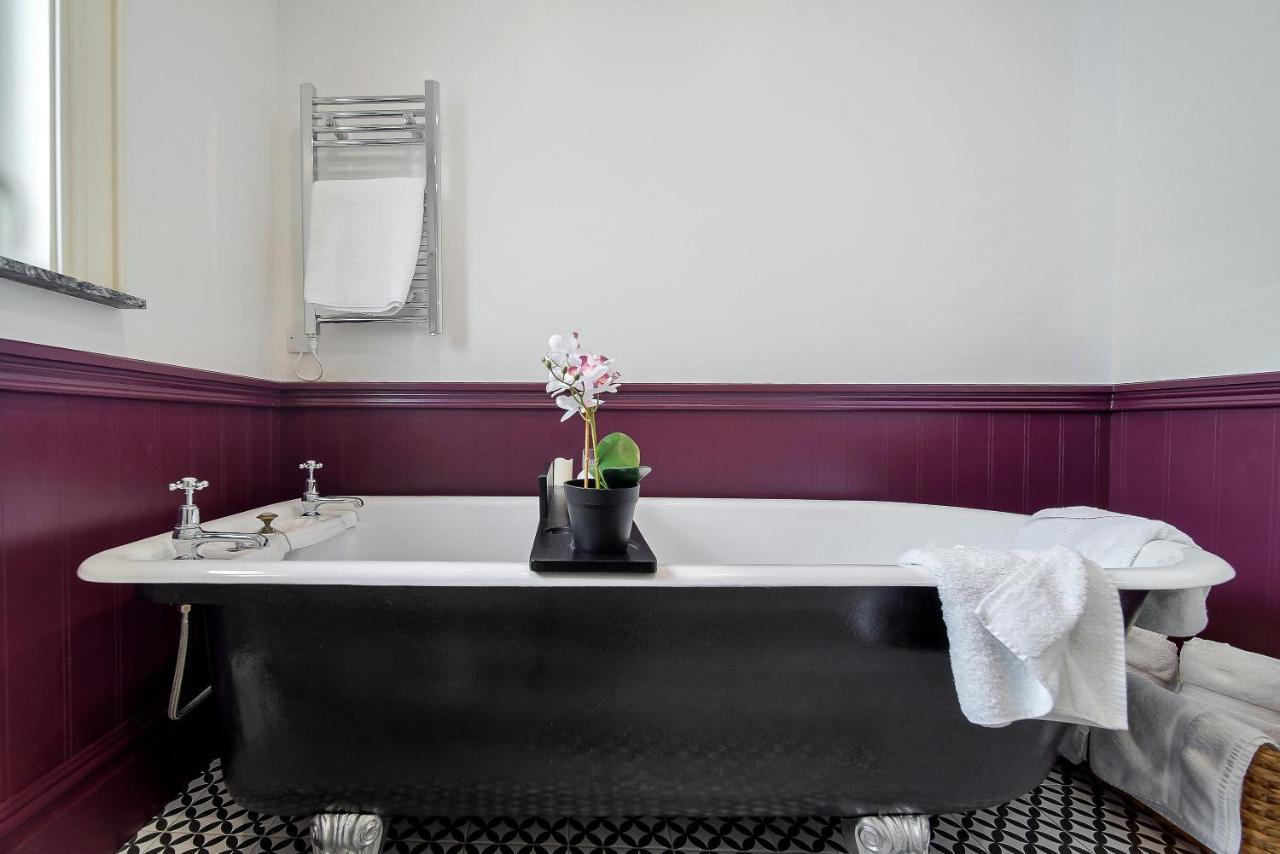 Seaview Lodge Apartment 'Sleeping 4 Guests' Rockstown Esterno foto