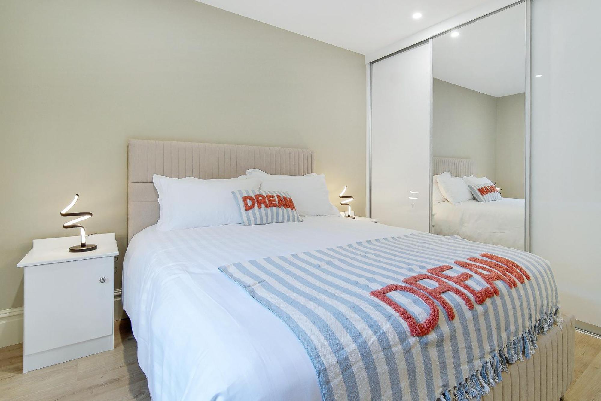 Seaview Lodge Apartment 'Sleeping 4 Guests' Rockstown Esterno foto