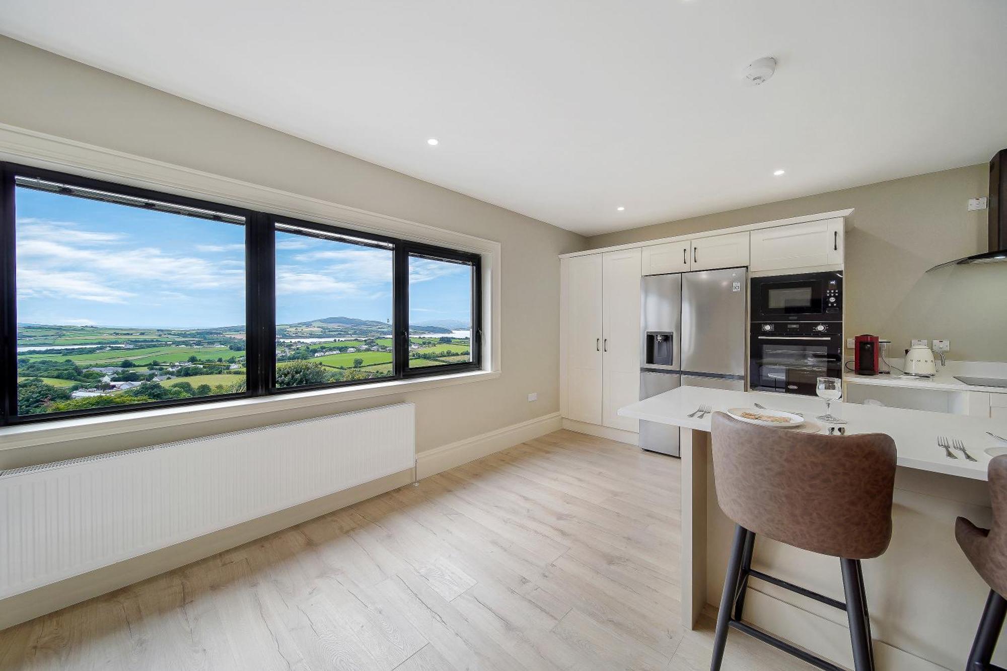 Seaview Lodge Apartment 'Sleeping 4 Guests' Rockstown Esterno foto