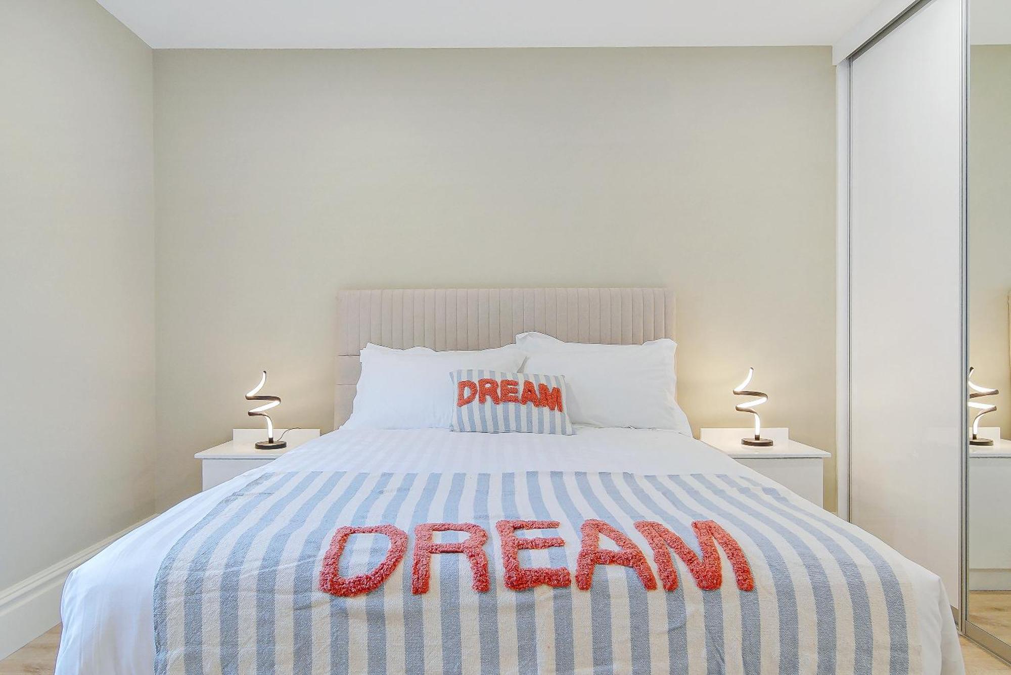 Seaview Lodge Apartment 'Sleeping 4 Guests' Rockstown Esterno foto