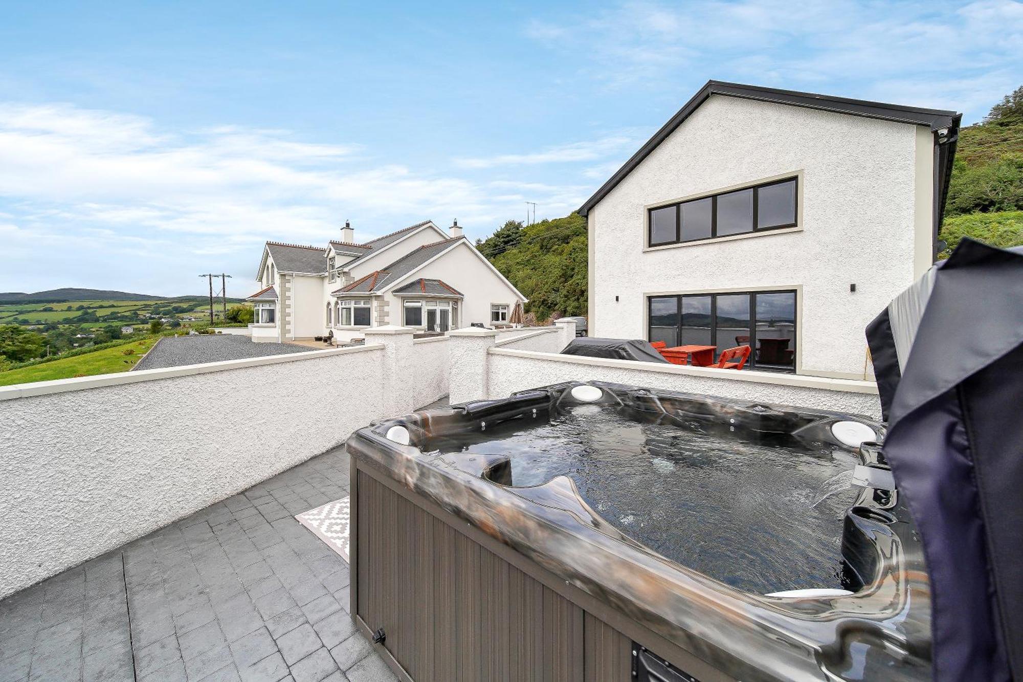 Seaview Lodge Apartment 'Sleeping 4 Guests' Rockstown Esterno foto